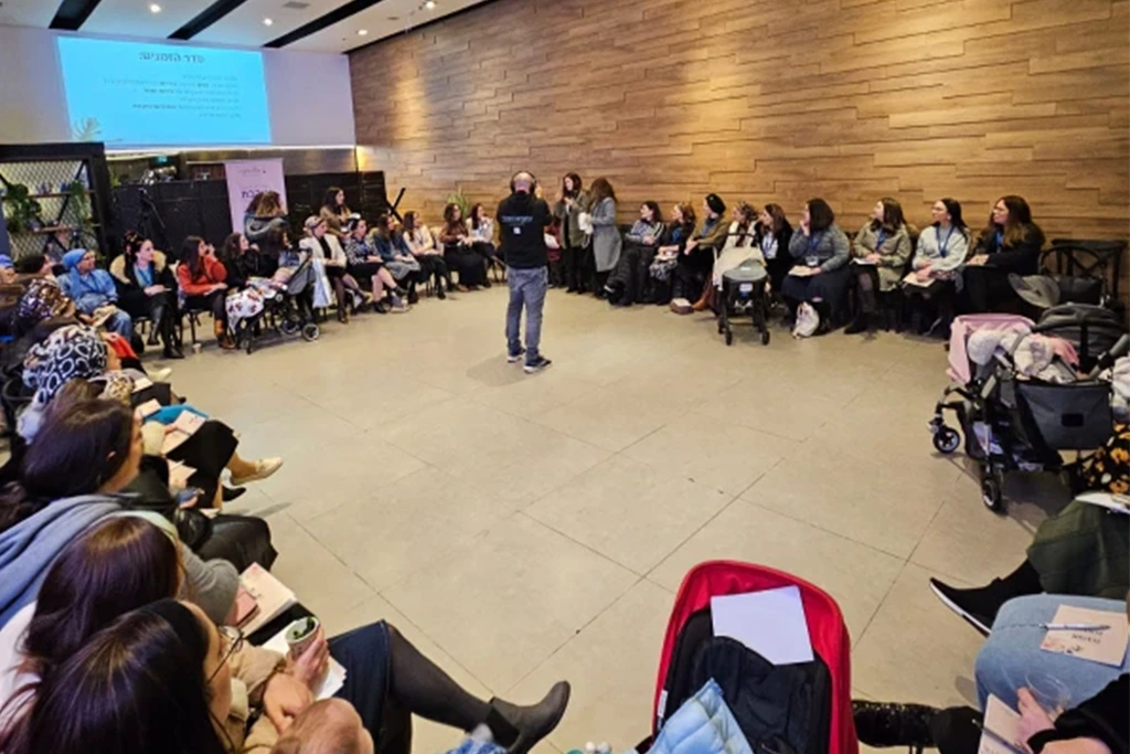 מועדון-הורים-2 (1)