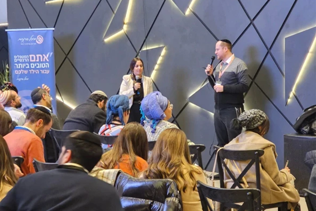 מועדון-הורים-2 (3)